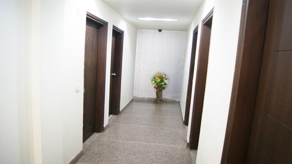 Airport Hotel Daya Capitol New Delhi Exterior photo